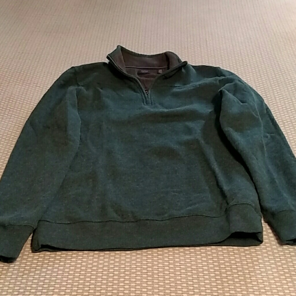 Quarter zip sweatshirt